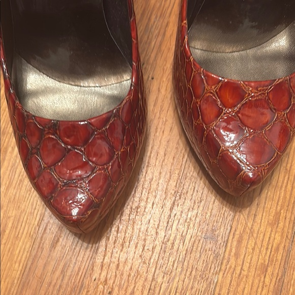 Jessica Simpson Red Stiletto Heels with Textured Finish Gently Used - Picture 2 of 7